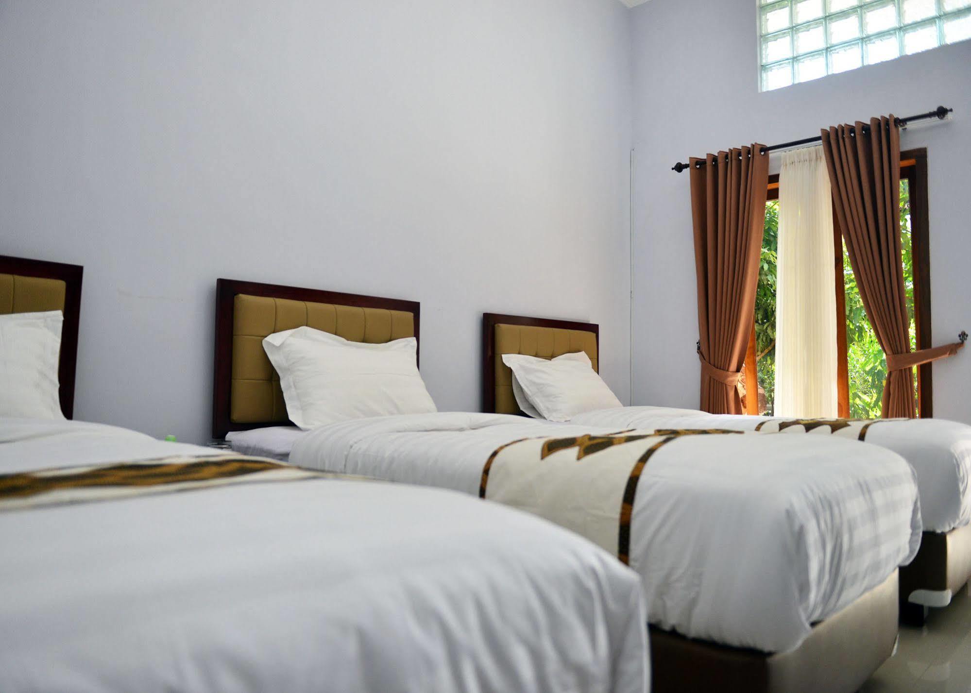 Hotel Malang Hill Syariah Redpartner Exteriér fotografie