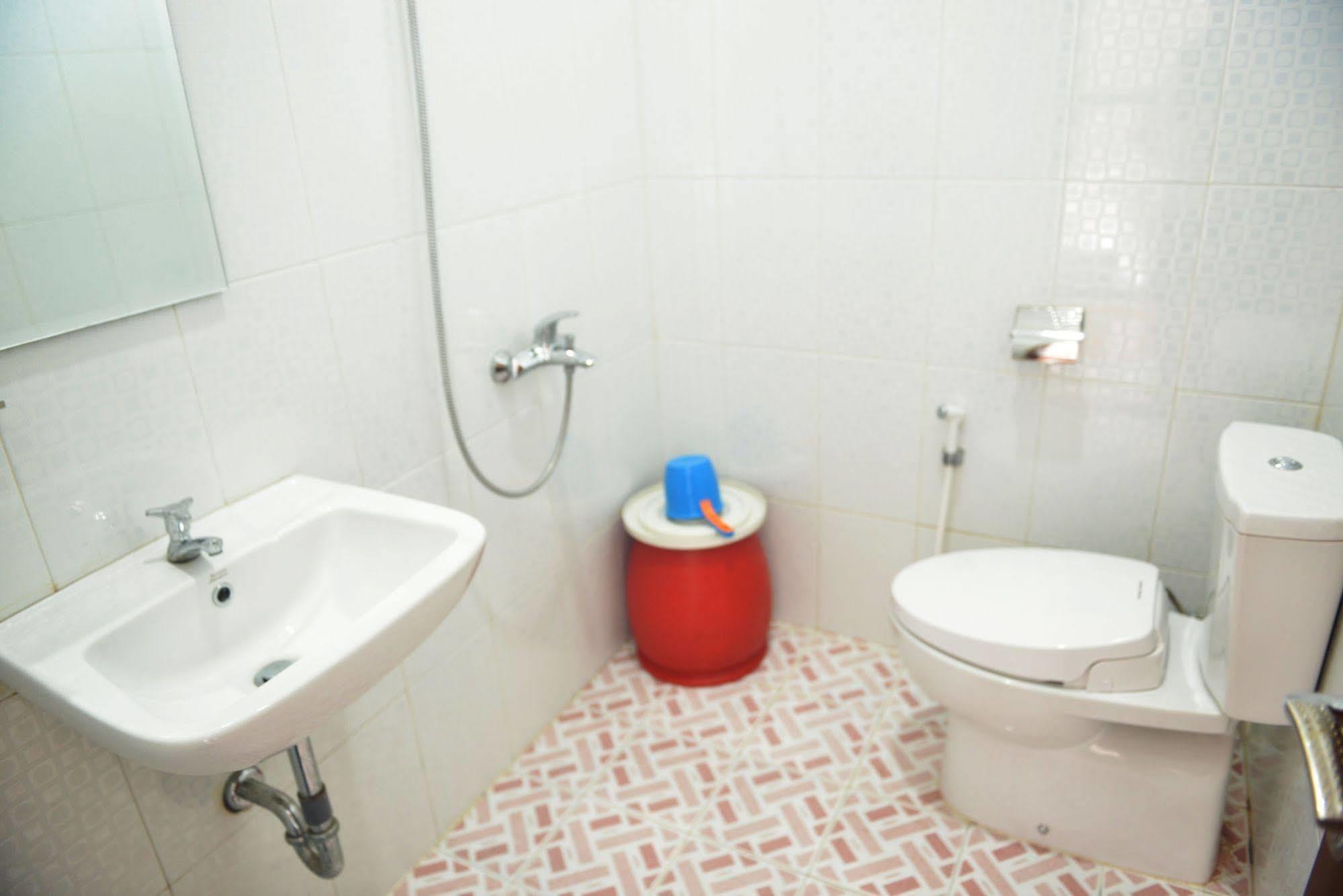 Hotel Malang Hill Syariah Redpartner Exteriér fotografie
