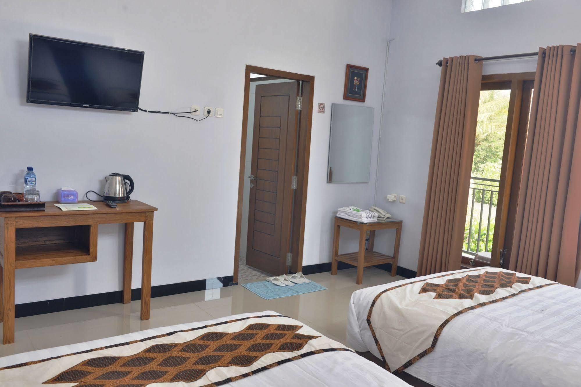 Hotel Malang Hill Syariah Redpartner Exteriér fotografie