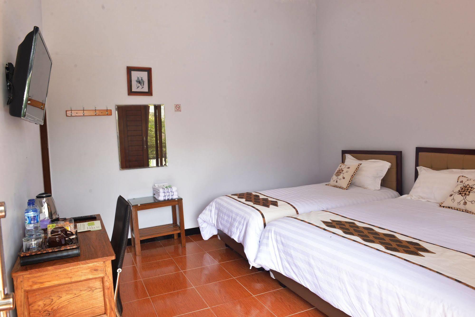 Hotel Malang Hill Syariah Redpartner Exteriér fotografie
